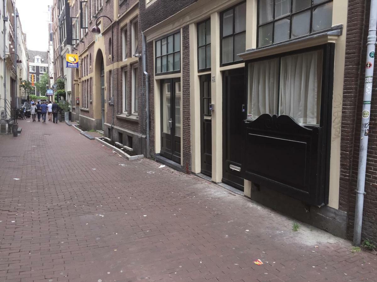 Bed & Breakfast Barndesteeg Amsterdam Exterior photo